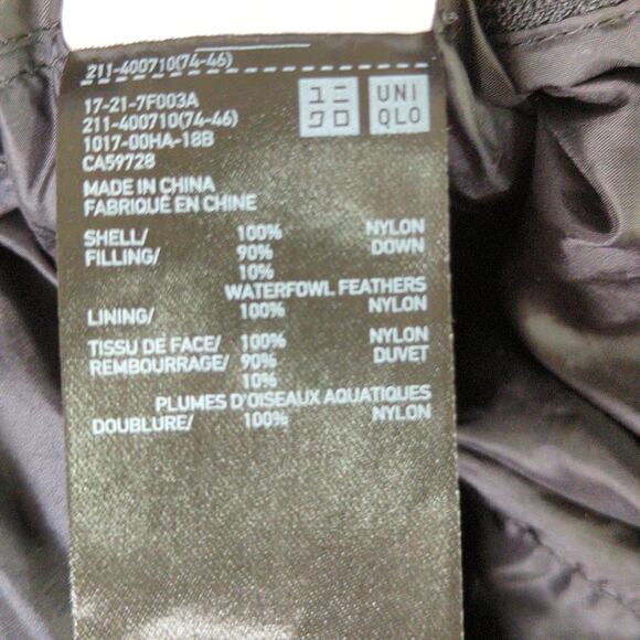 Uniqlo Down Puffer Vest Womens S Black Lightweight Waterproof - Picture 3 of 7